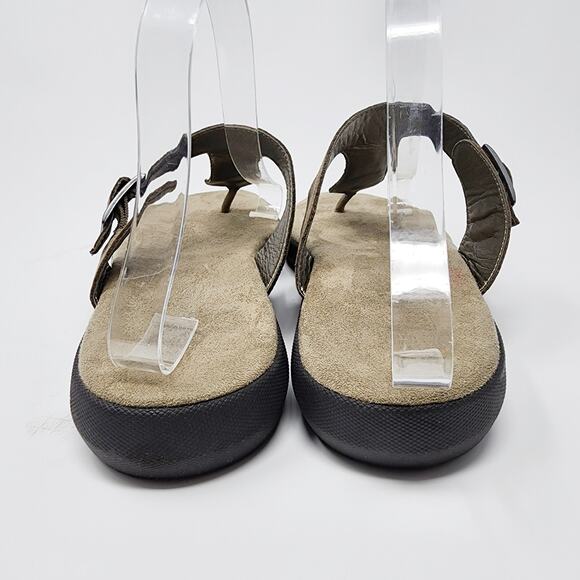 Aerosoles beige nubuck leather T-strap Adjustable buckle Comfort Sandals 10M EUC - Picture 4 of 8